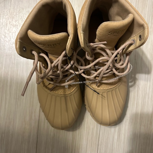 NWOT Sperry Duck Float Off White Boots - Picture 3 of 10